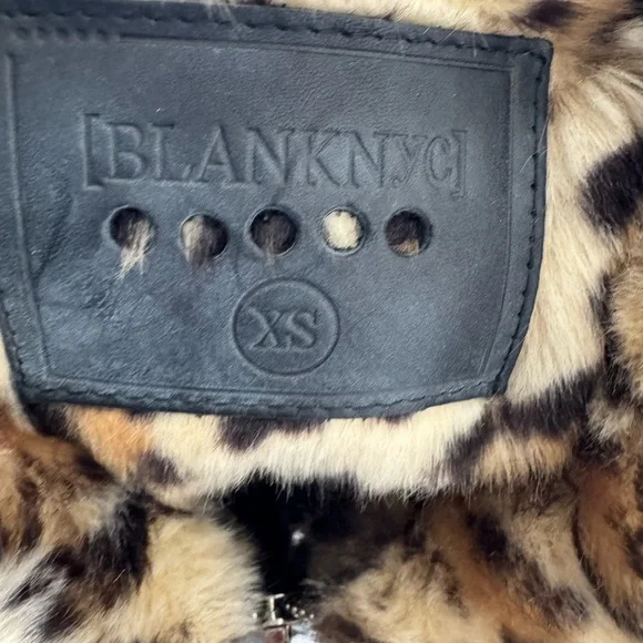Blank NYC Animal Print Faux Fur Jacket Size XS EUC - Picture 4 of 8